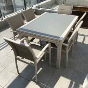 Tempered glass table 100*135/270