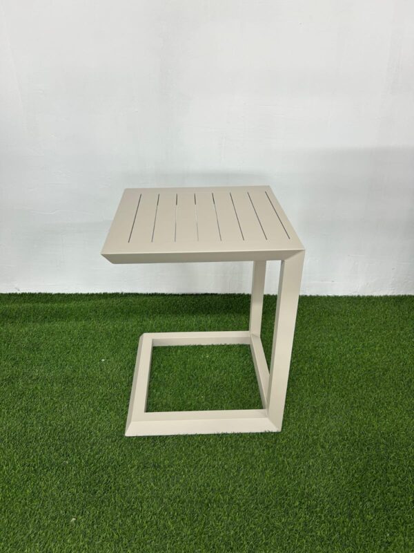 Table d'appoint – Image 2