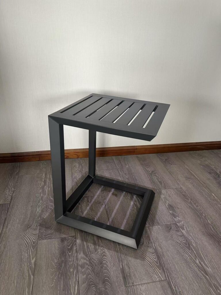 Table d'appoint