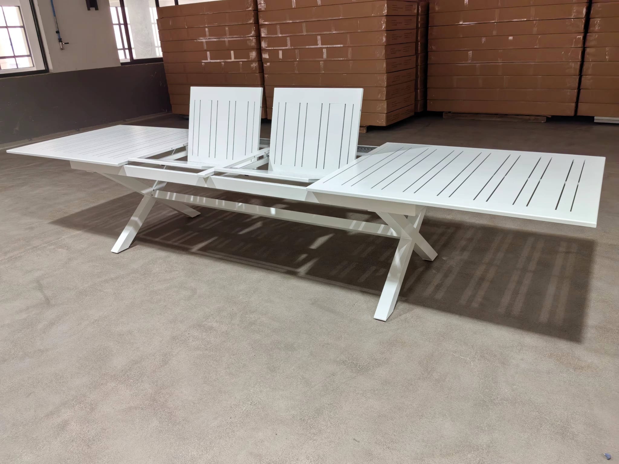 Aluminium table X 100*266/331/400