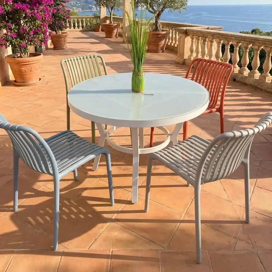 Aluminium and glass round table