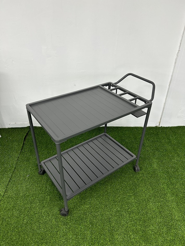 Serving tray in Aluminium