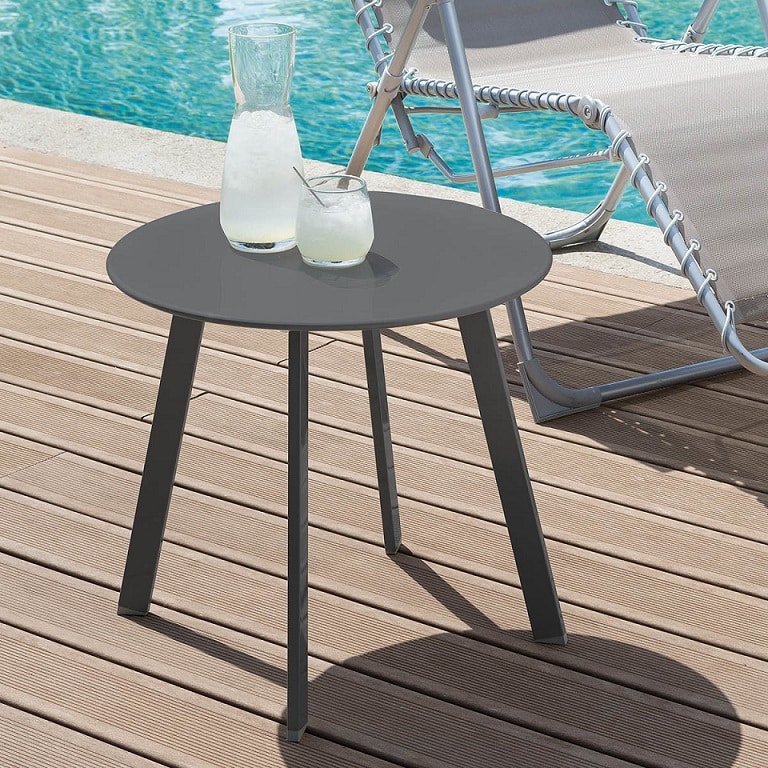 Round aluminum coffee table