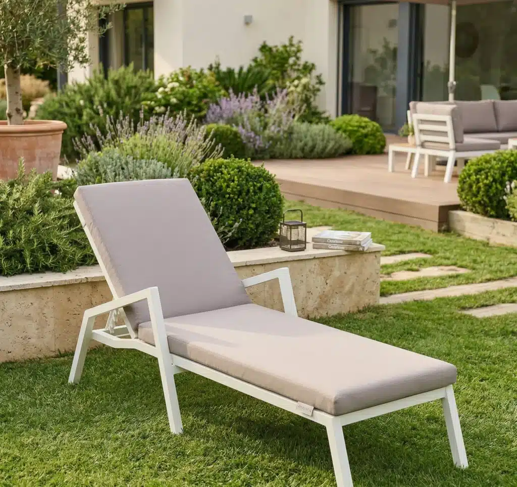 Aluminium deckchair